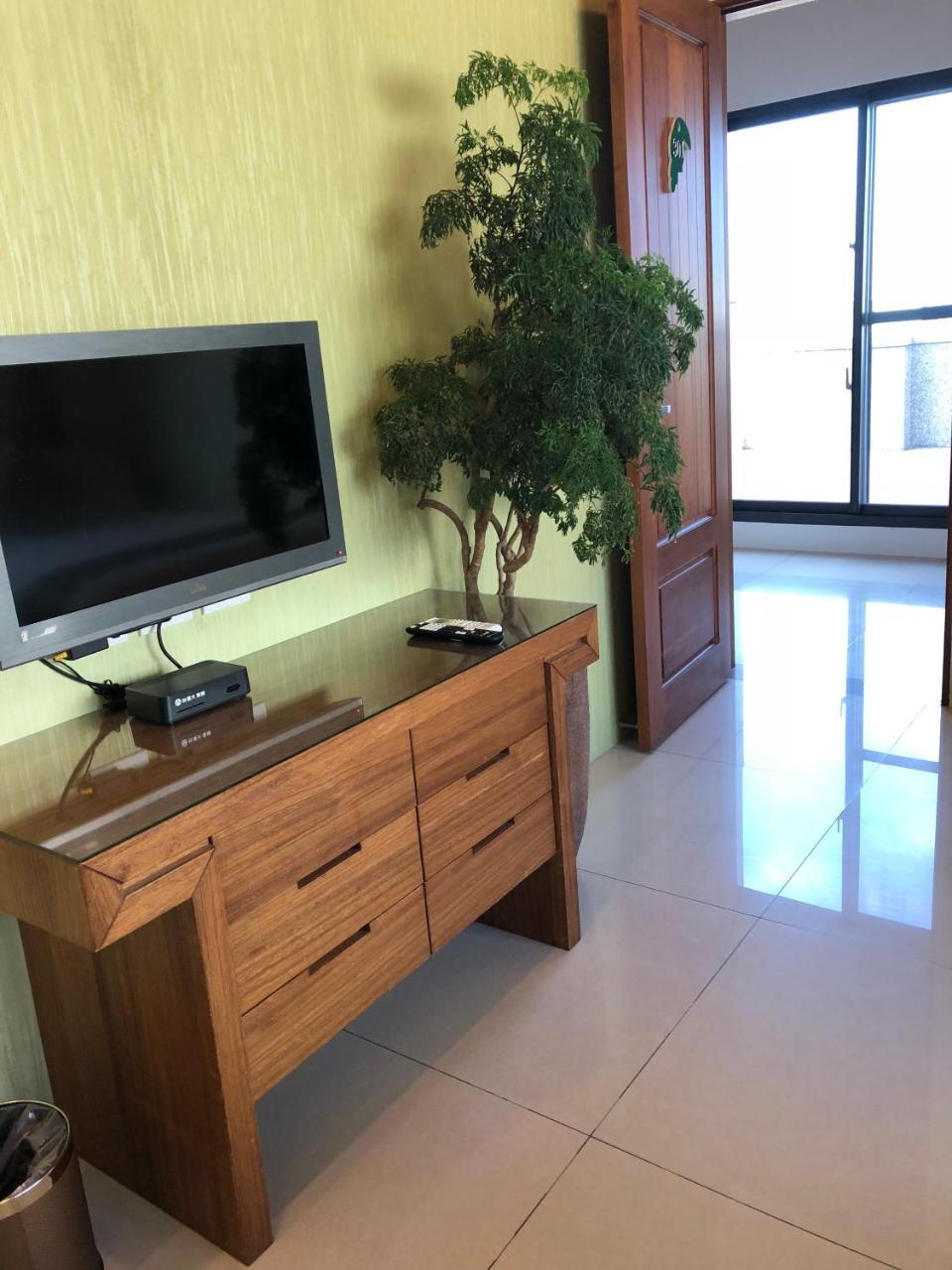 Weiden House Apartment หลัวตง ภายนอก รูปภาพ